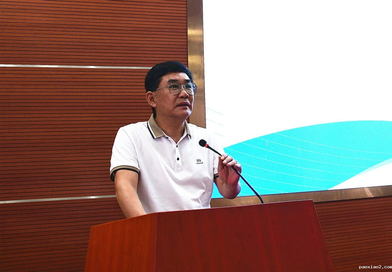 说明: E:\10——新闻稿件\2025年\7——云博体育官网网站首页附属疾病预防控制中心(市卫生监督所)揭牌仪式\丁校_副本.jpg